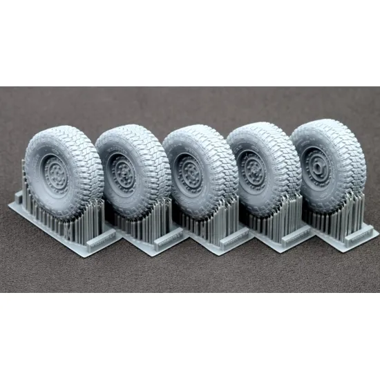 Scalex Wm-35001s 1/35 Hmmwv Mt/R 24-bolt Sagged Wheel Set For Icm