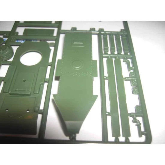 BT-7A Wheel-Track Tank Artillery Turret Gun WWII 1/72 UM 312