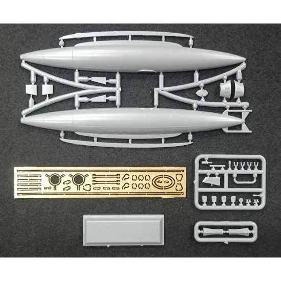 Mikro Mir 144-037 1/144 Delfino Submarine Plastic Model Kit