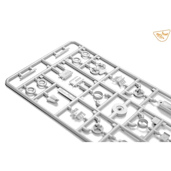 Clear Prop 72057 1/72 Mig-19pm Plastic Model Aircraft