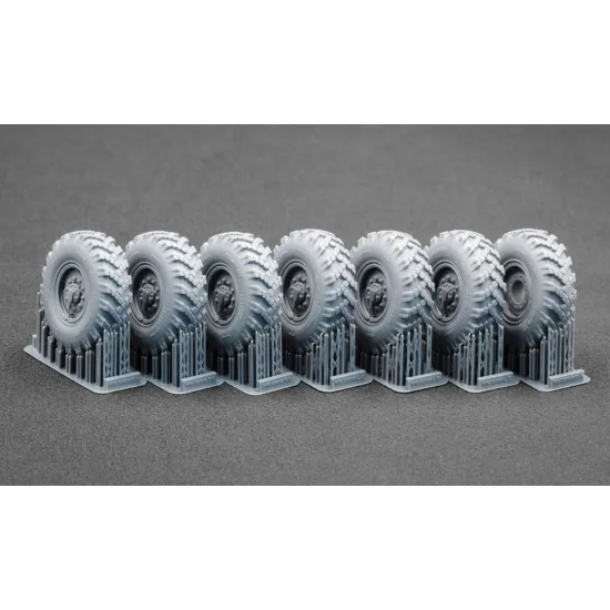 Scalex Wm-35008 1/35 Kamaz 4310 Ordinary Wheel Set