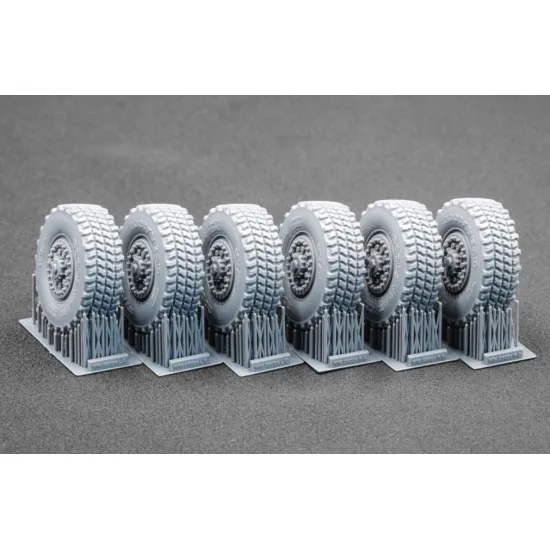 Scalex Wm-35024 1/35 Himars Ordinary Wheel Set For Foreart