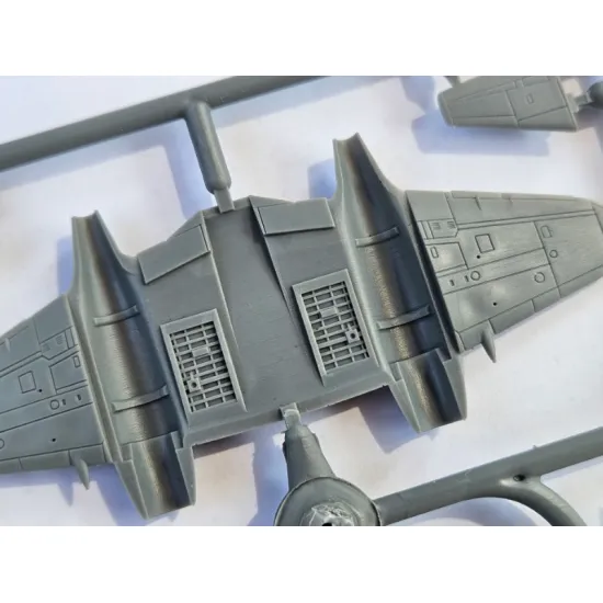 Miniwing 379 1/144 Amstrong Withworth Meteor Nf 13 / Killers Of The Middle East Plastic Model Kit