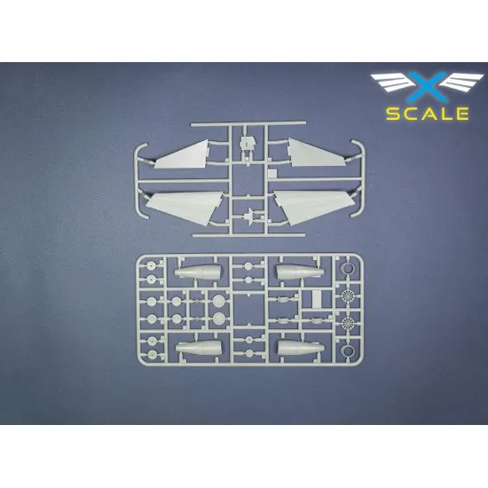 X-scale 144010 1/144 Airliner Dc-8-61 Long-range Narrow-body Passenger Airliner