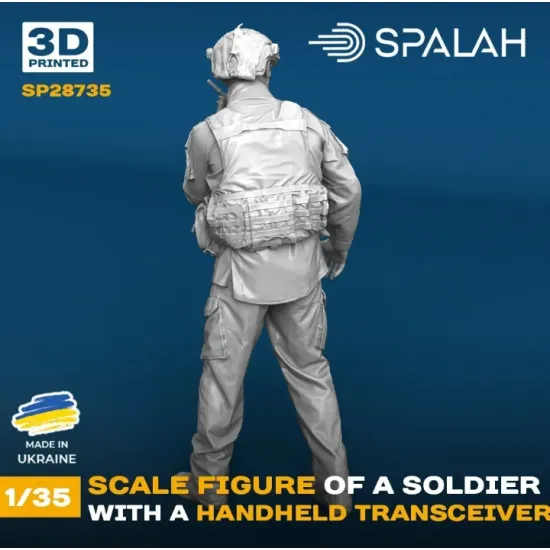 Spalah 28735 1/35 Figure Soldier With Handheld Transceiver Resin Model