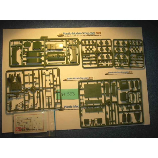 BZ-38 Soviet Refueller Gaz-AAA Refuel Truck WWII 1/72 UM 323