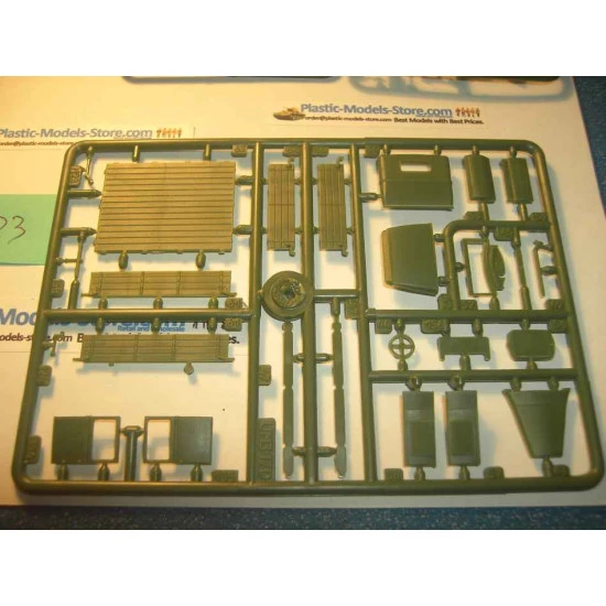 BZ-38 Soviet Refueller Gaz-AAA Refuel Truck WWII 1/72 UM 323