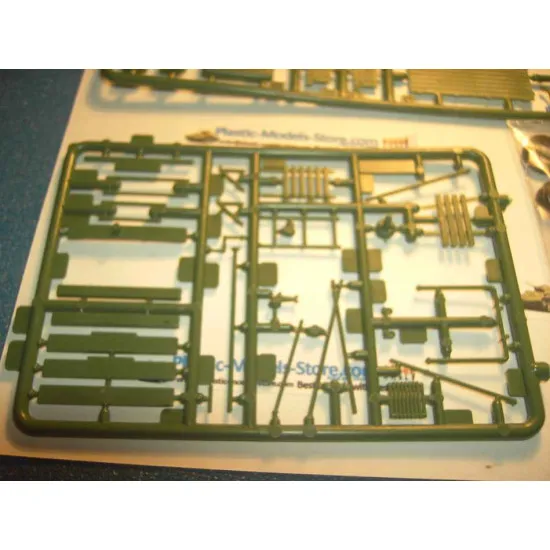 Airfield starter AS-2 (chassis GAZ-AAA) Truck WWII 1/72 UM 321 Airfield starter AS-2 (chassis GAZ-AAA) Truck WWII 1/72 UM 321