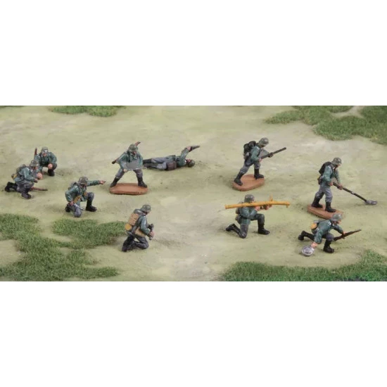 German (WWII) Army Sturmpioniere Team 1/72 Ceasar Miniatures HB08