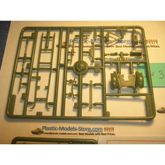 Armored Soviet Vehicle BA-3 WWII 1/72 UM 320