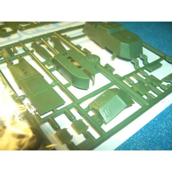 Armored Soviet Vehicle BA-3 WWII 1/72 UM 320