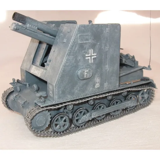 sIG 33 (Sf) German 150mm self-propelled gun 1/35 Ark Models 35005
