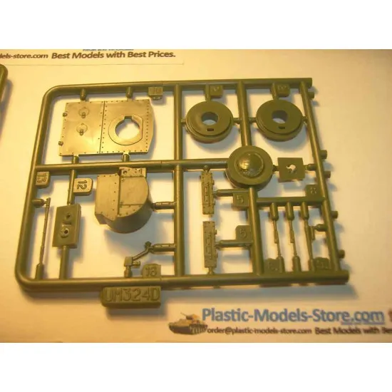 XT-26 Soviet Chemical Tank Red Army WWII 1/72 UM 324