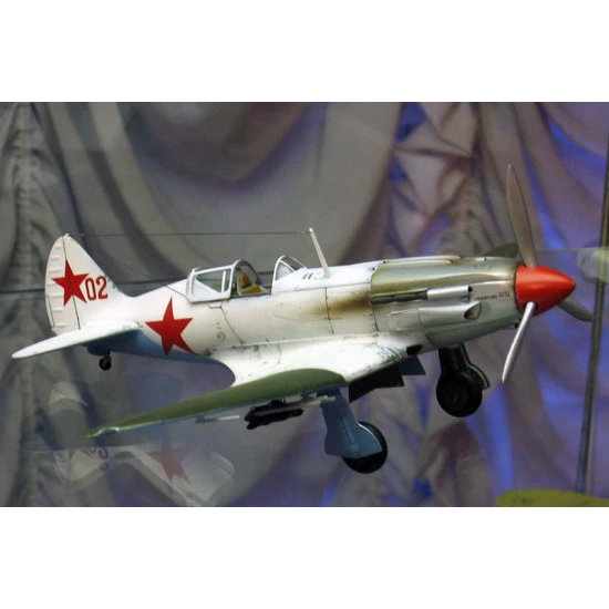 MiG-3 Russian fighter, Air defense of Moscow 1/48 Ark Models 48013