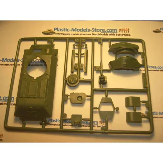 T-34/76 Soviet Tank M.1940 w/L11 Gun WWII 1/72 UM 336