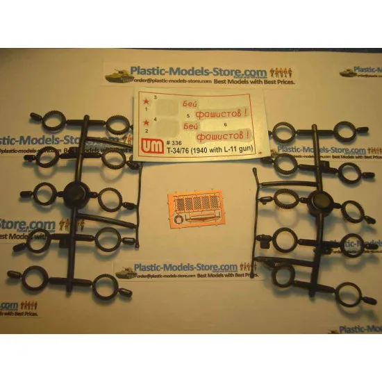 T-34/76 Soviet Tank M.1940 w/L11 Gun WWII 1/72 UM 336