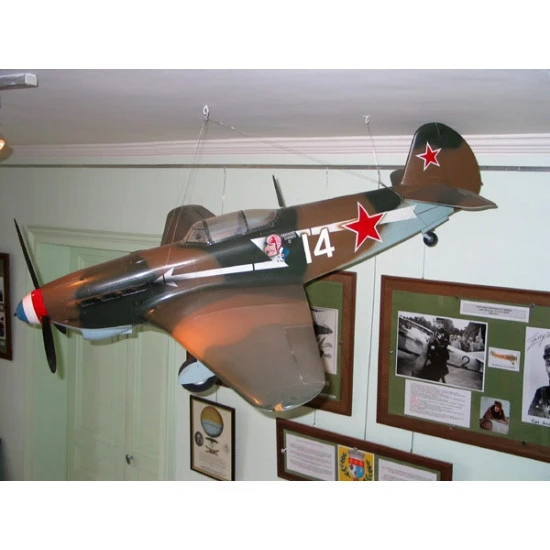 Yakovlev Yak-9 Russian fighter, ace L. Marcel 1/48 Ark Models 48014