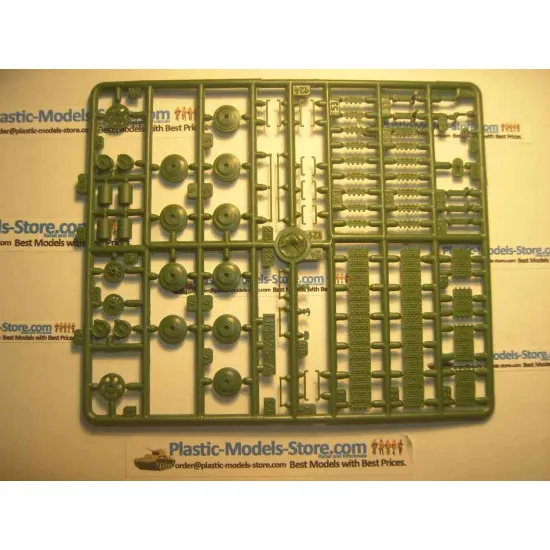 SU-85 Soviet Self-Propelled Gun Tank WWII 1/72 UM 333