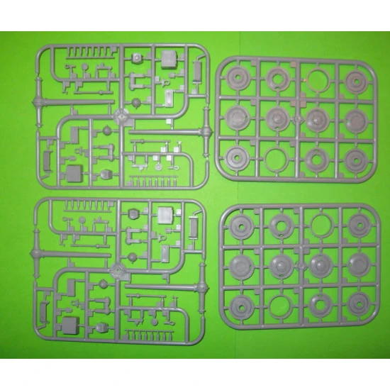 Heavy Armored Car ADGZ (late) 1/35 AMG 35502