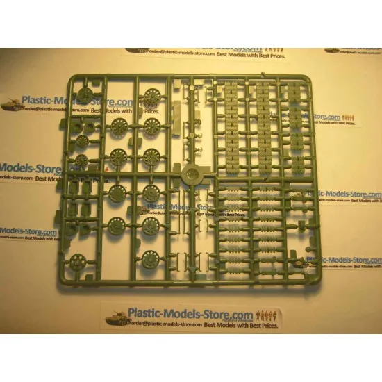 SU-85M Soviet Self-Propelled Gun Tank WWII 1/72 UM 335