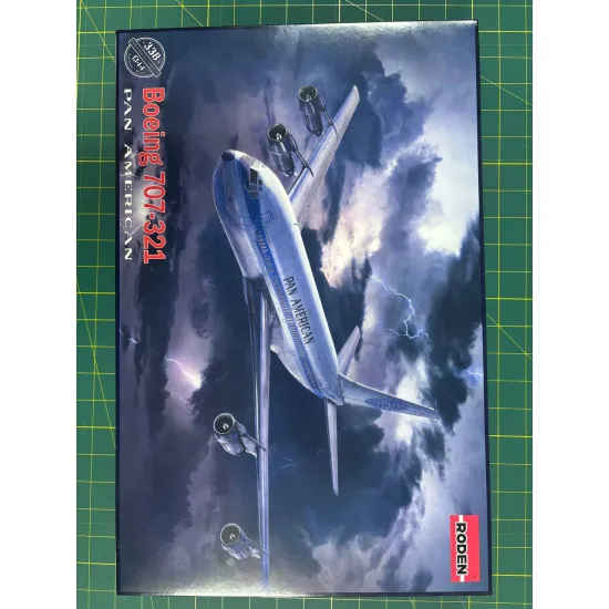 Roden 338 1/144 Boeing 707-321 Pan American Plastic Model Kit