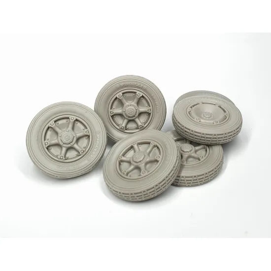 Pimp My Miniatures Afvs35-022 1/35 Autoblinda Road Wheels Weighted Ab 41-43 Type 1