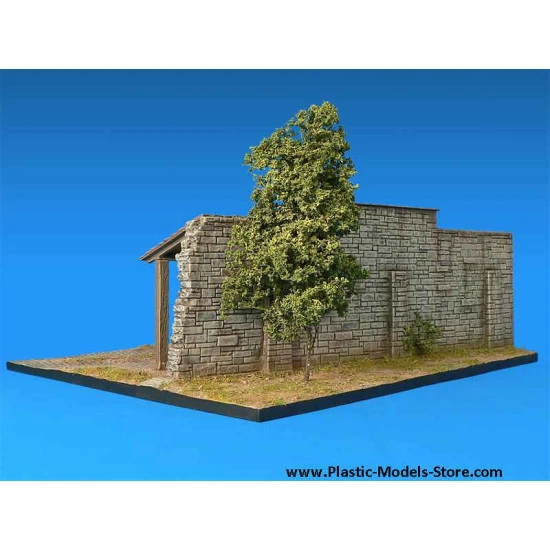 EUROPEAN FARMYARD 1/35 Miniart 36017 NEW 2009