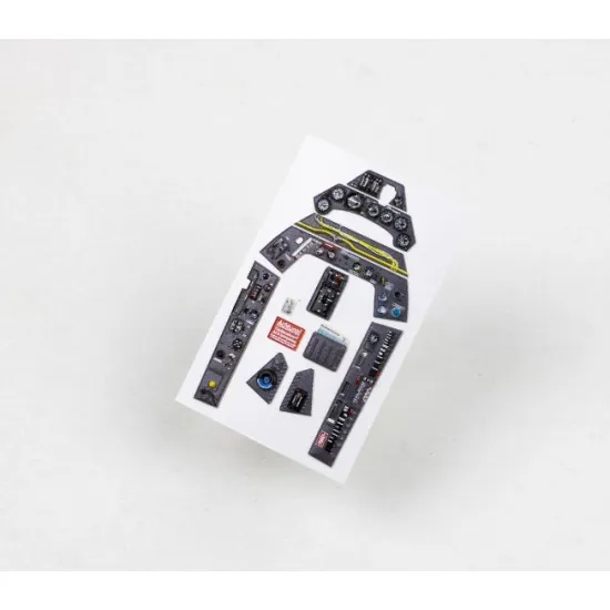 Red Fox Qs-35036 1/35 Focke-wulf Fw 190a-8 3d Acrylic Instrument Panels For Border