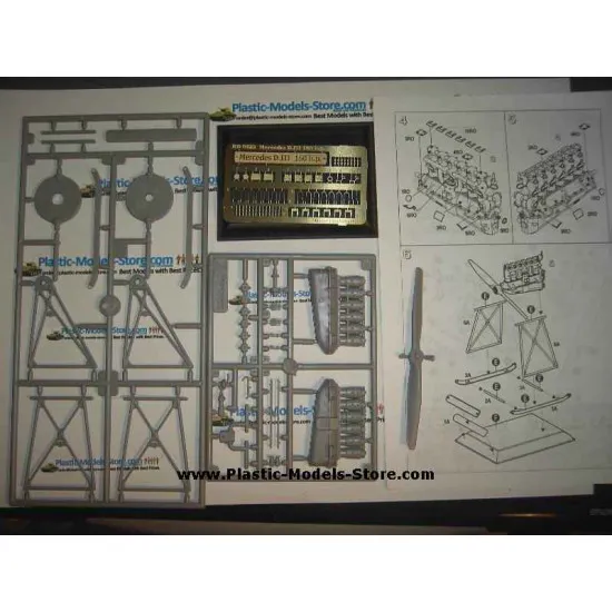 Mercedes D.III Engine with base and PE set WWI 1/32 Roden 623