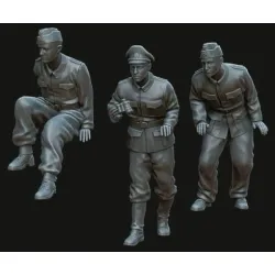 White Stork Miniatures F72077 1/72 Sd. Kfz. 251 Crew Summer 1944 Resin Unassembled Unpainted Kit