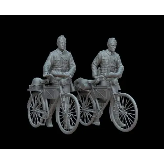 White Stork Miniatures F72154 1/72 German Soldiers With Bicycles 1939-1941 Resin Unassembled Unpainted