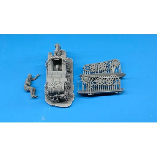 White Stork Miniatures M72017 1/72 Kettenkraftrad In Airport Service Resin Kit