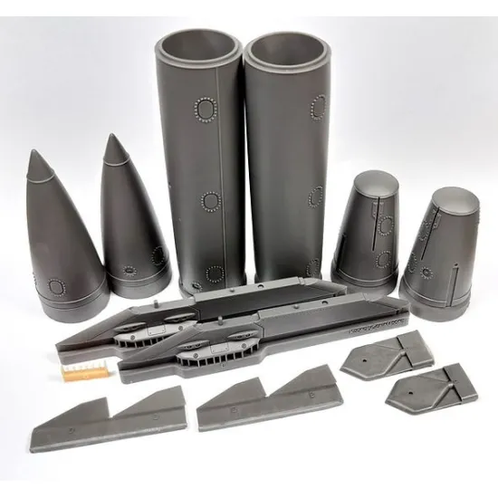 Kopecky Scale Models 32026 1/32 F-16 600 Gallons Fuel Tanks And Pylons Resin Kit