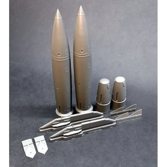 Kopecky Scale Models 48019 1/48 F-16 600 Gallons Fuel Tanks With Pylons