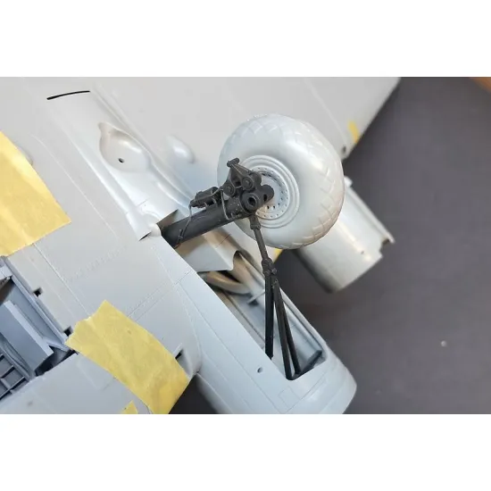 Kopecky Scale Models 48036 1/48 B-17 Landing Gear Unloaded For Hk Models