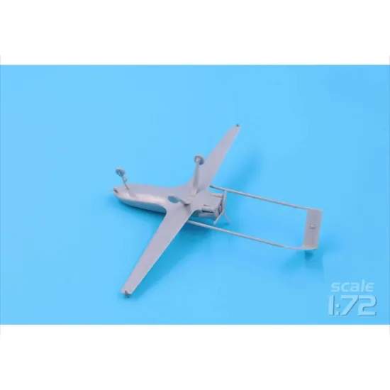 Modelsvit 72082 1/72 An-196 Liutyi Plastic Model Kit