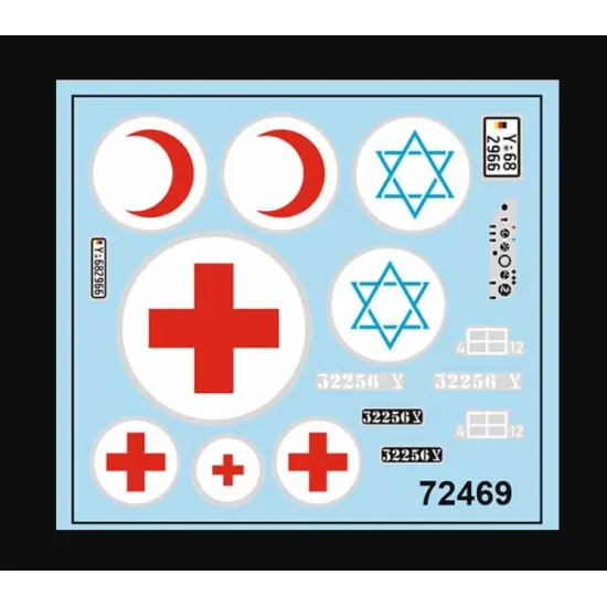 Ace 72469 1/72 Unimog S 404 Krankenwagen Plastic Model Kit