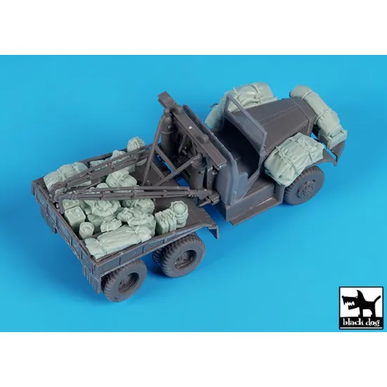 Black Dog T72202 1/72 Diamond T 969 Wrecker Softcab Accessories Set For Ibg
