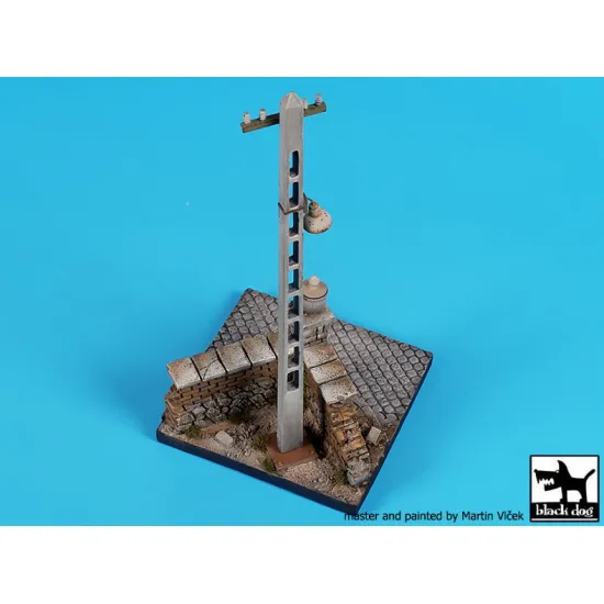 Black Dog D35136 1/35 Base With Telegraph Pole 100/100 Mm