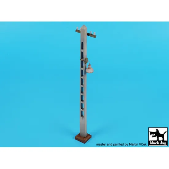Black Dog D35137 1/35 Telegraph Poles 2 Pcs