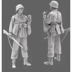 Black Snake Waffen-12 1/35 German Waffen Soldier Resin Figure Kit