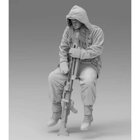Black Snake Ttnkf-11 1/35 Rider In Winter Gear With Mg42 Eastern Front Eastern Front