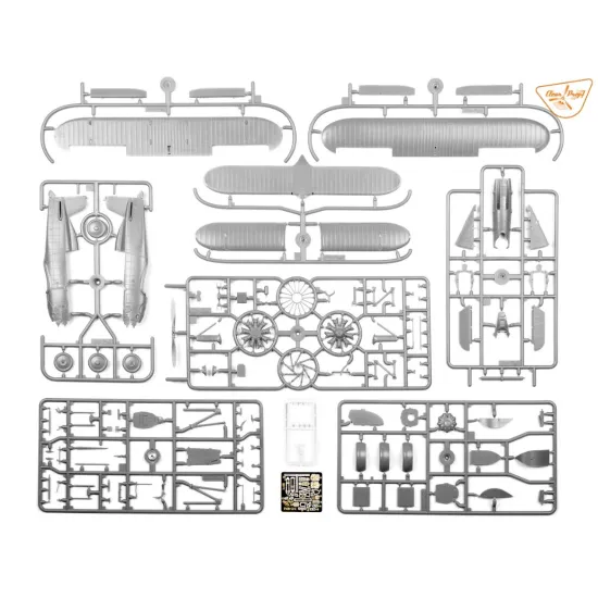 Clear Prop 4827 1/48 F4b-4 U S Marines Plastic Model Kit