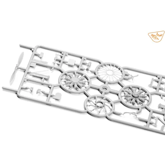 Clear Prop 4827 1/48 F4b-4 U S Marines Plastic Model Kit