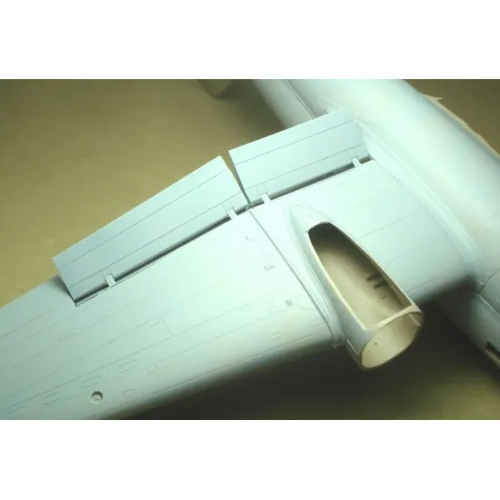 Laci 720043 1/72 Curtis C-46 Commando Landing Flaps For Valom Kit