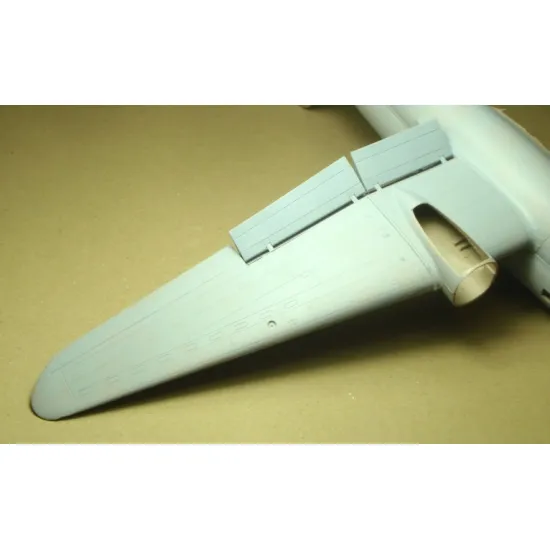 Laci 720043 1/72 Curtis C-46 Commando Landing Flaps For Valom Kit