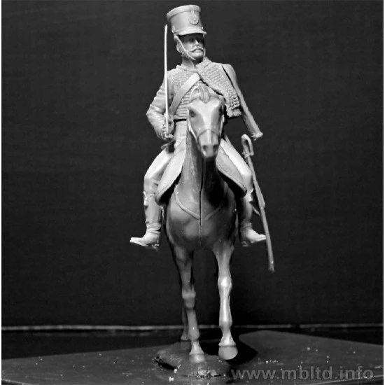 French Hussar, Napoleonic Wars Series 1/32 Master Box 3208