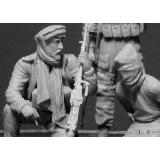 US Special Forces with a Taliban prisoner. Somewhere in the Middle East. Present day 5fig. 1/35 Master Box 35163
