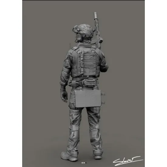 Black Snake Uks-02-16 1/16 Azov Ukrainian Soldier Resin Figure