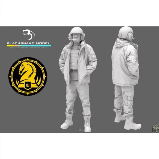 Black Snake Uks-07-16 1/16 Ukrainian Bradley Crewman 47th Mechanized Brigade Resin Figure